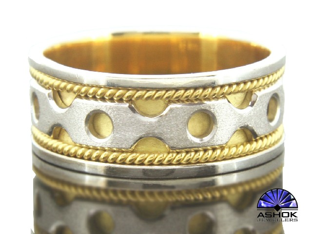 GENTS RING 30 - Image 2