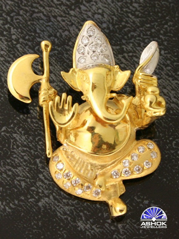 Ganesha Pendant PE1008