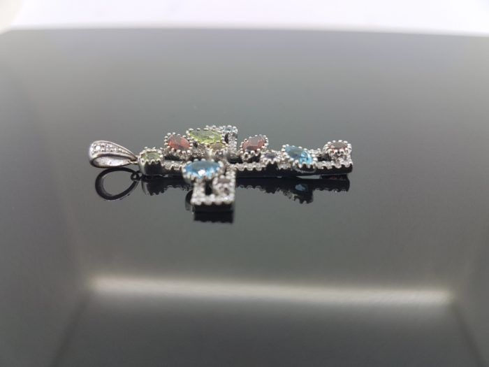 Cross - Image 3