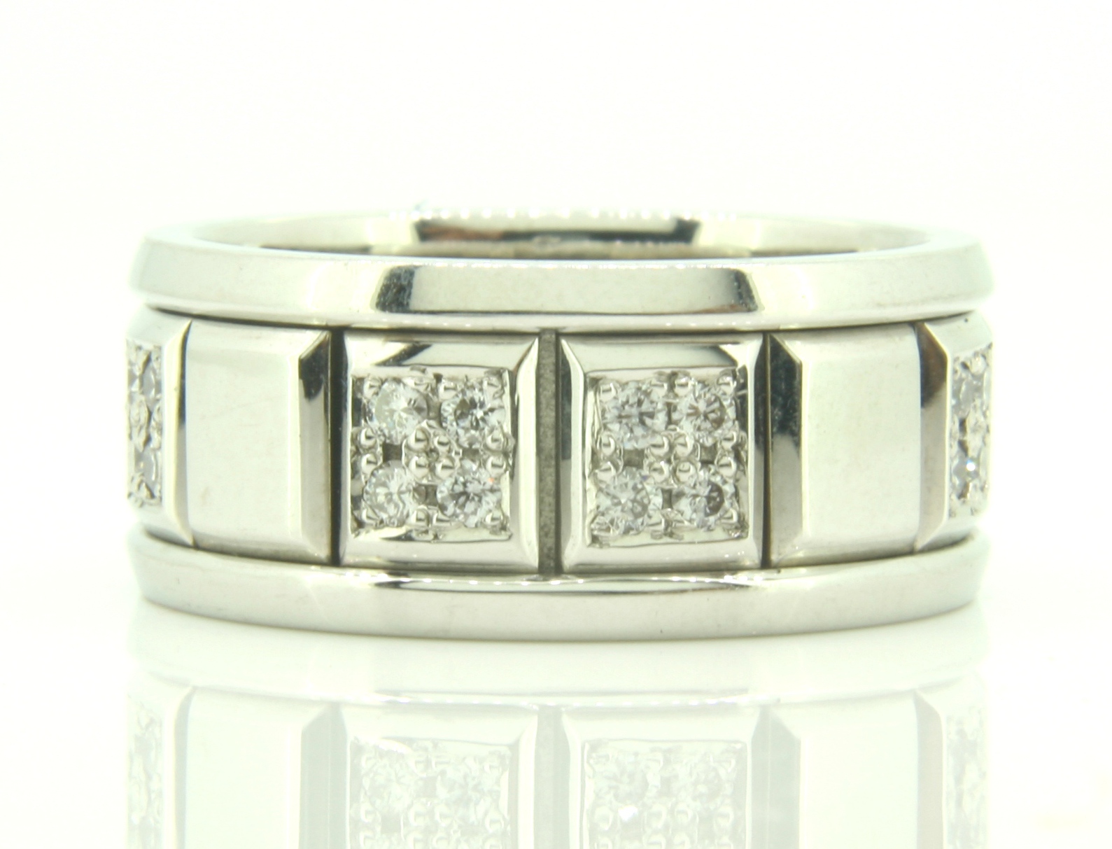 Gents Silver Ring - Image 2
