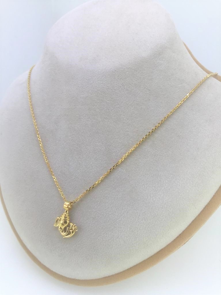 Ganesha Aum Pendant and Chain - Image 3