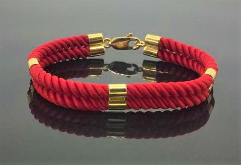 Red String Bracelet - Image 2