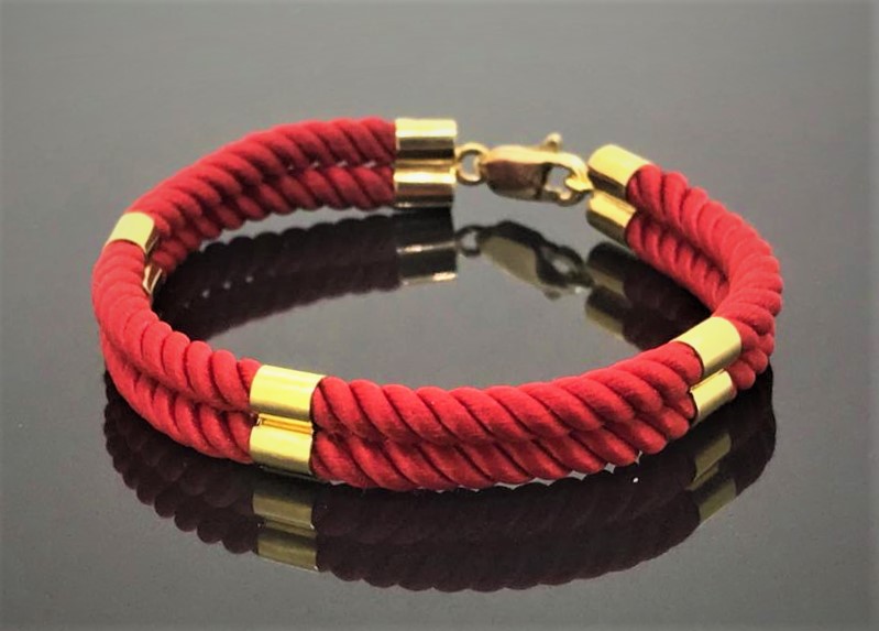 Red String Bracelet - Image 4
