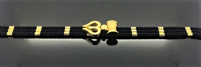 Triple Black String - Image 3