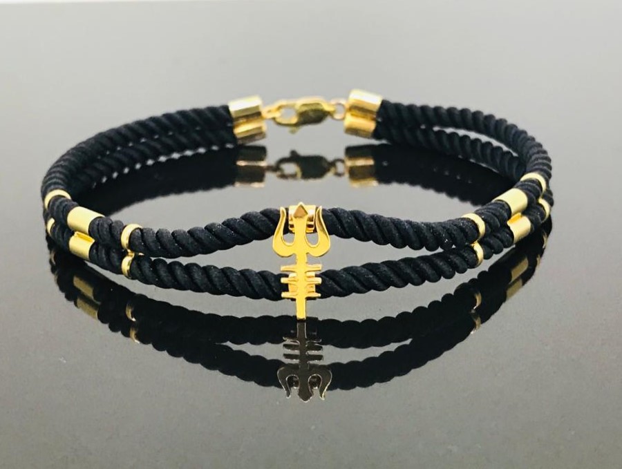 Black String Bracelet - Image 5