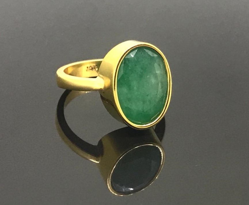 Oval Emerald Ring - Image 2