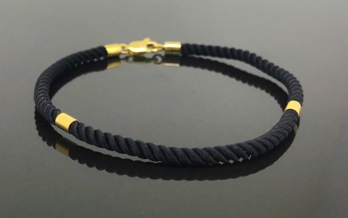 Black String Bracelet - Image 2