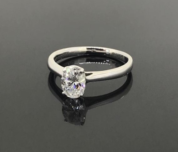 Ladies Ring - Image 3